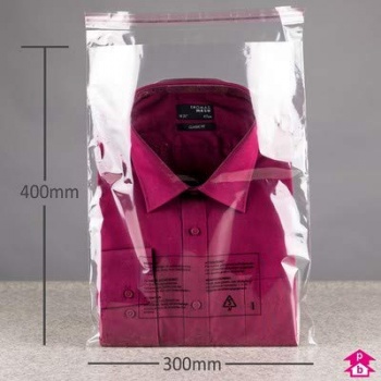 t13-050_retail-display-bag-shirt_p906m